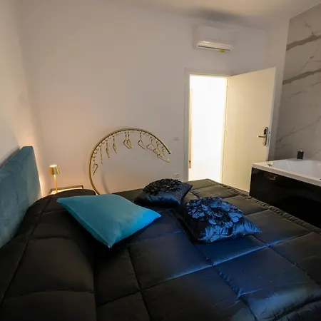 Jacuzzi Vatican Museum Konukevi 4*